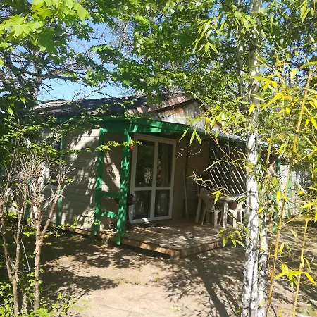 假日公园 邓根图洛莱斯小屋酒店 萨尔拉拉卡内达