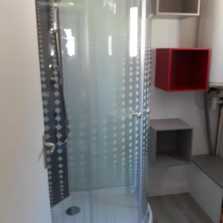 假日公园 邓根图洛莱斯小屋酒店 萨尔拉拉卡内达