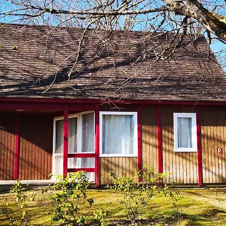 假日公园 邓根图洛莱斯小屋酒店 萨尔拉拉卡内达