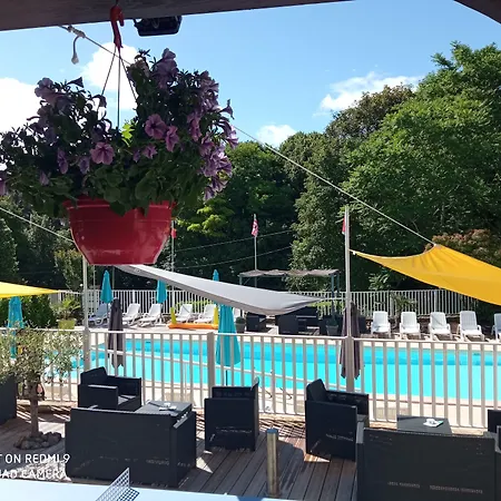Kompleks wypoczynkowy Les D'argentouleau 3*