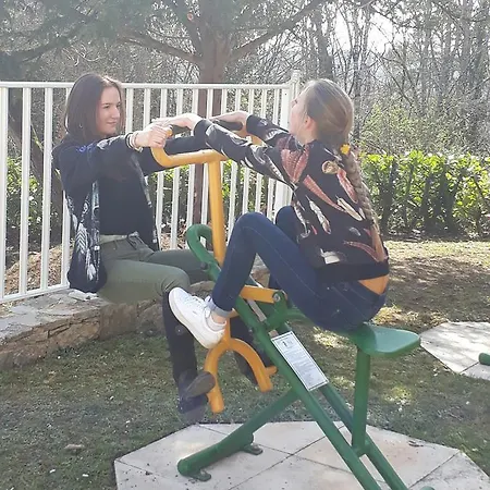 邓根图洛莱斯小屋酒店 萨尔拉拉卡内达