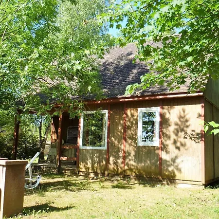 邓根图洛莱斯小屋酒店 假日公园