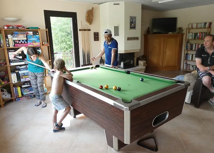 Les D'argentouleau 3*